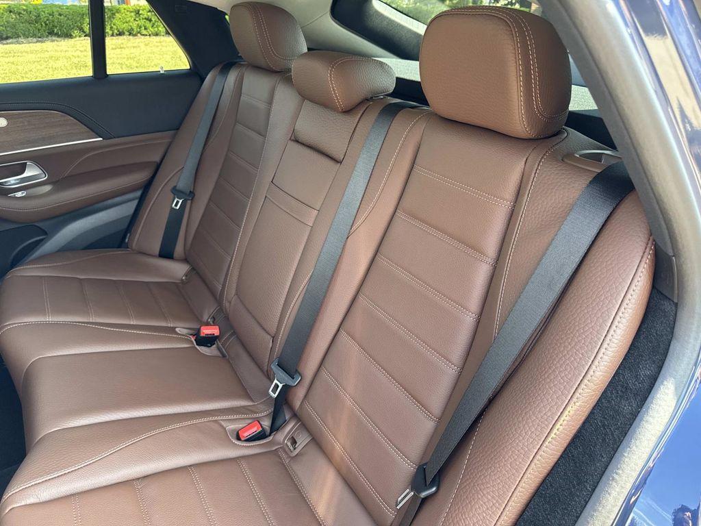 new 2026 Mercedes-Benz GLE 450 car, priced at $93,695