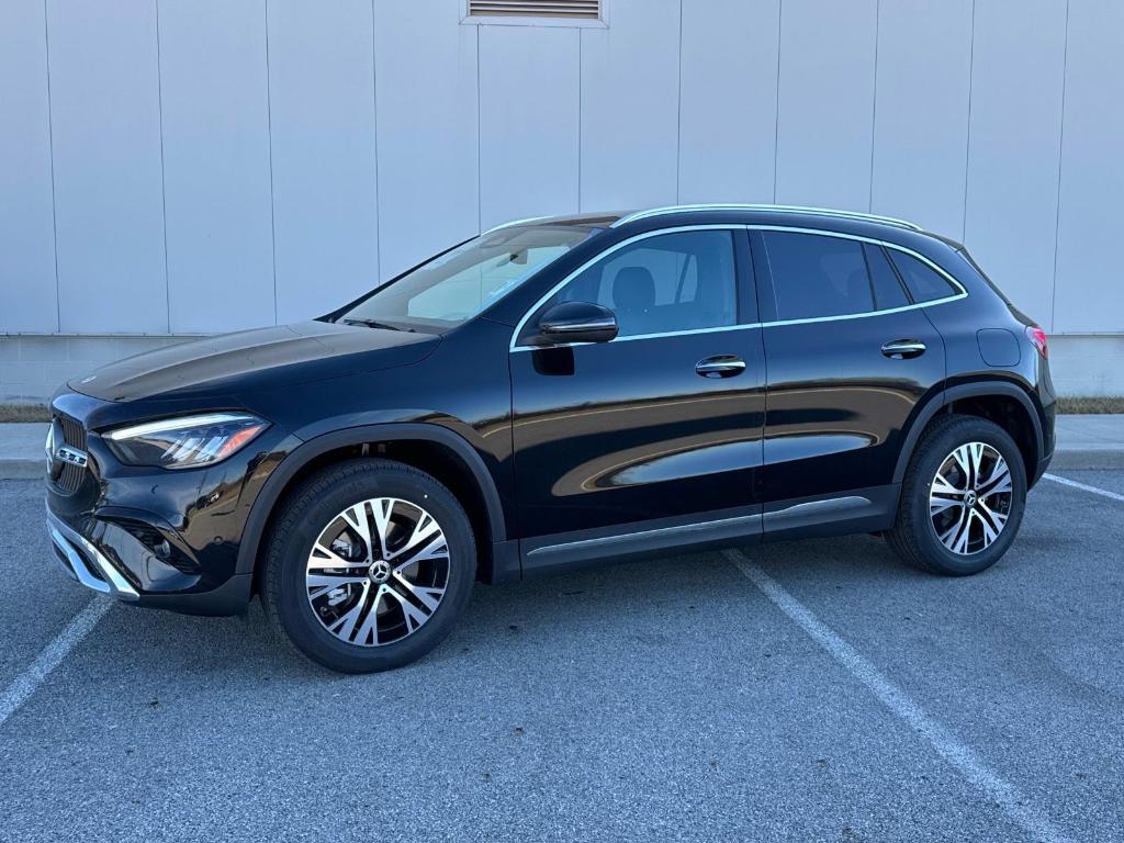 new 2025 Mercedes-Benz GLA 250 car, priced at $46,650