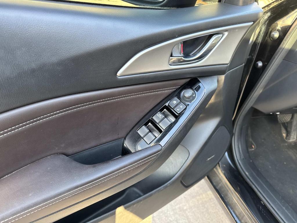 used 2018 Mazda Mazda3 car, priced at $17,323