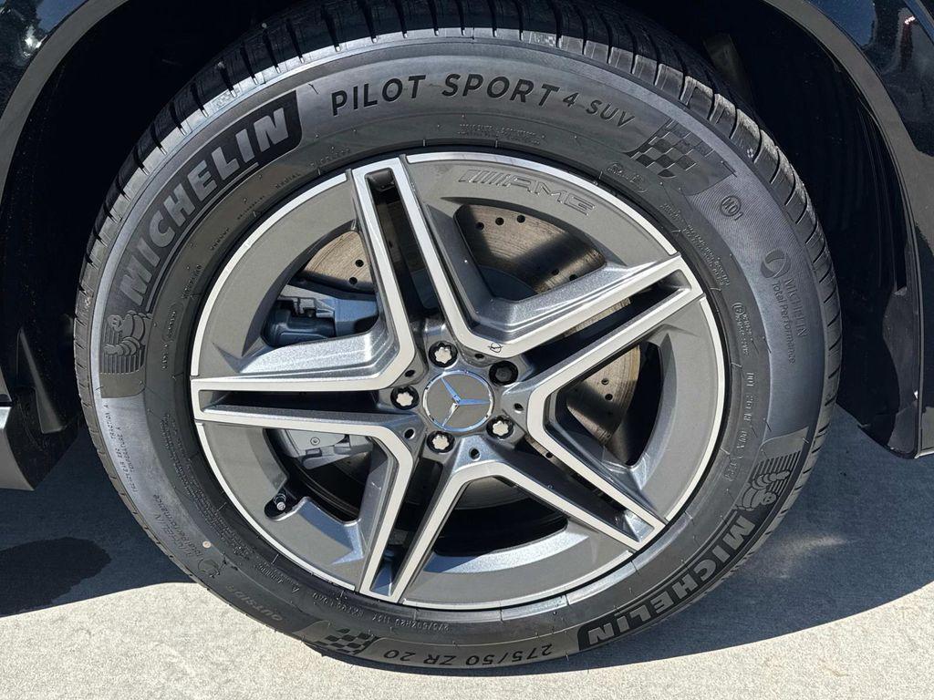 new 2025 Mercedes-Benz AMG GLE 53 car, priced at $101,210