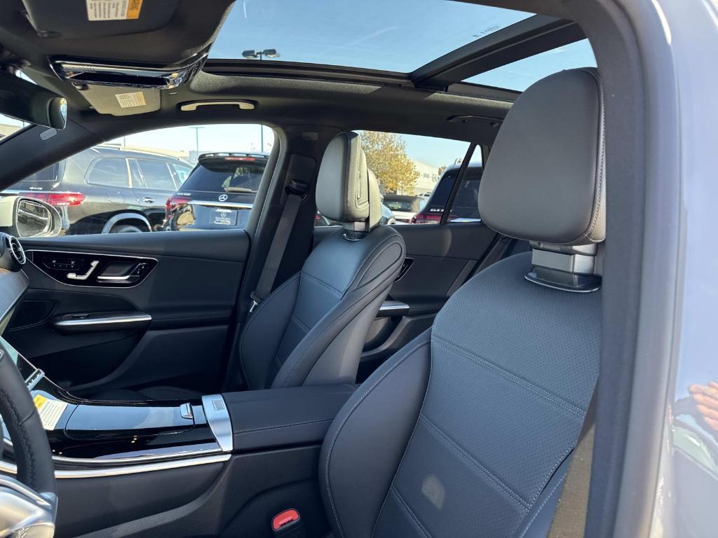 new 2026 Mercedes-Benz GLC 300 car, priced at $58,555