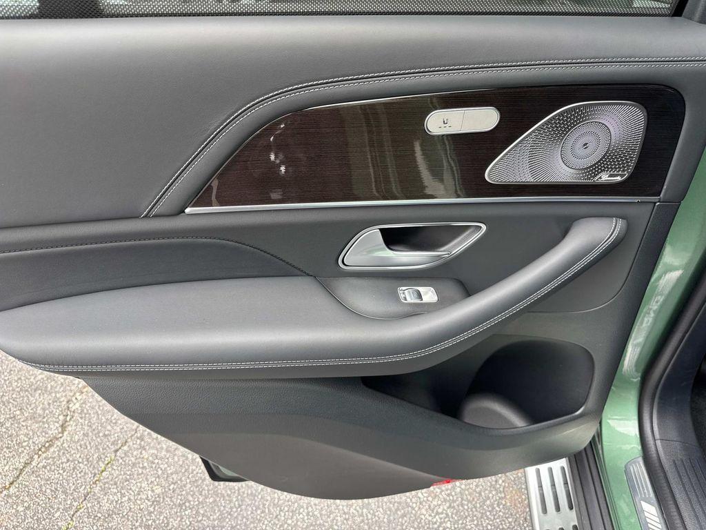 new 2025 Mercedes-Benz AMG GLE 63 car, priced at $148,740
