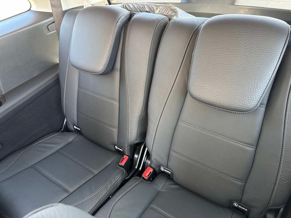 new 2026 Mercedes-Benz GLS 450 car, priced at $107,310