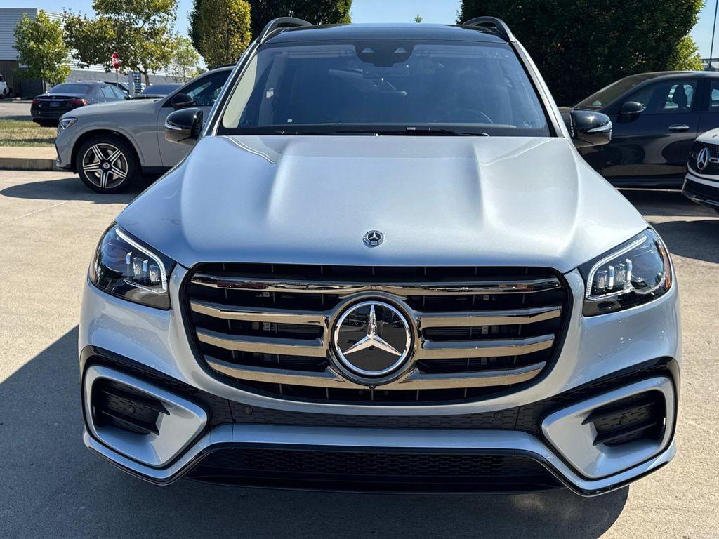 new 2026 Mercedes-Benz GLS 450 car, priced at $107,310