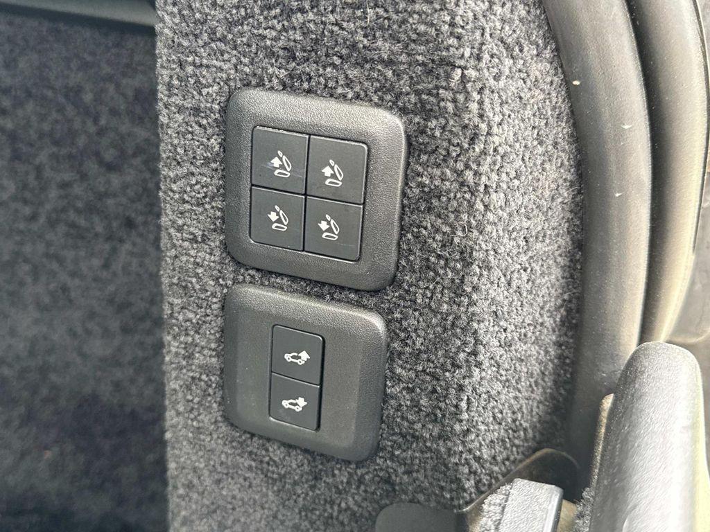 used 2018 Land Rover Range Rover car, priced at $29,319