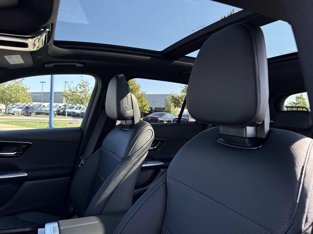 new 2026 Mercedes-Benz GLC 300 car, priced at $59,490