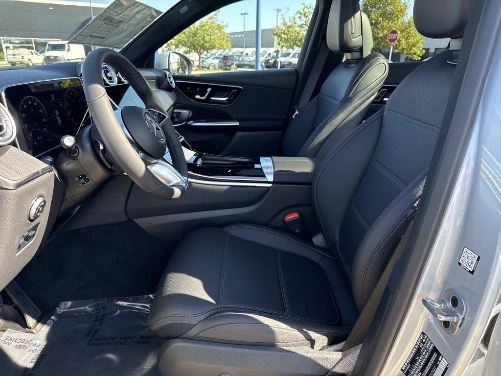 new 2026 Mercedes-Benz GLC 300 car, priced at $59,490