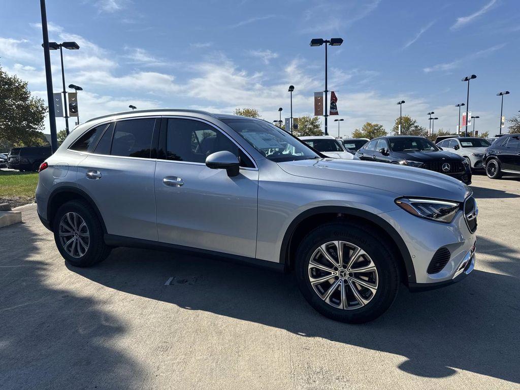 new 2026 Mercedes-Benz GLC 300 car, priced at $59,490