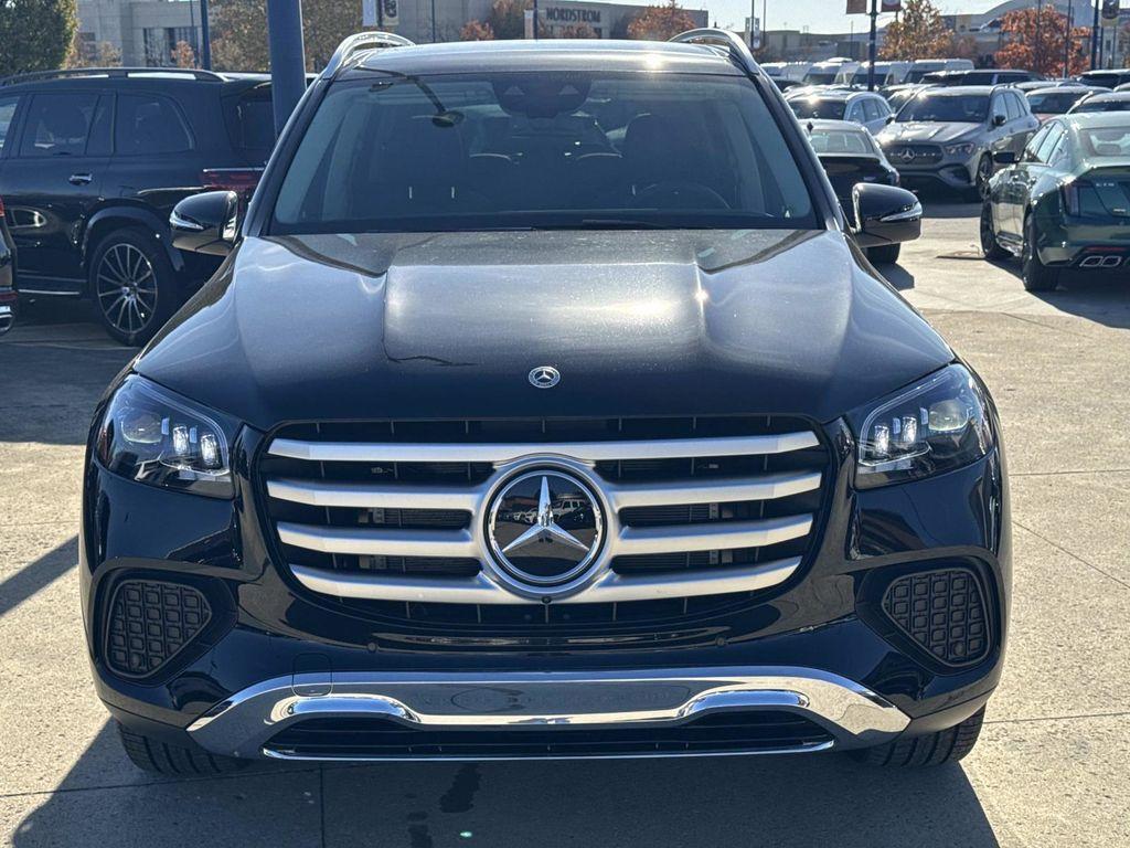 new 2026 Mercedes-Benz GLS 450 car, priced at $93,615