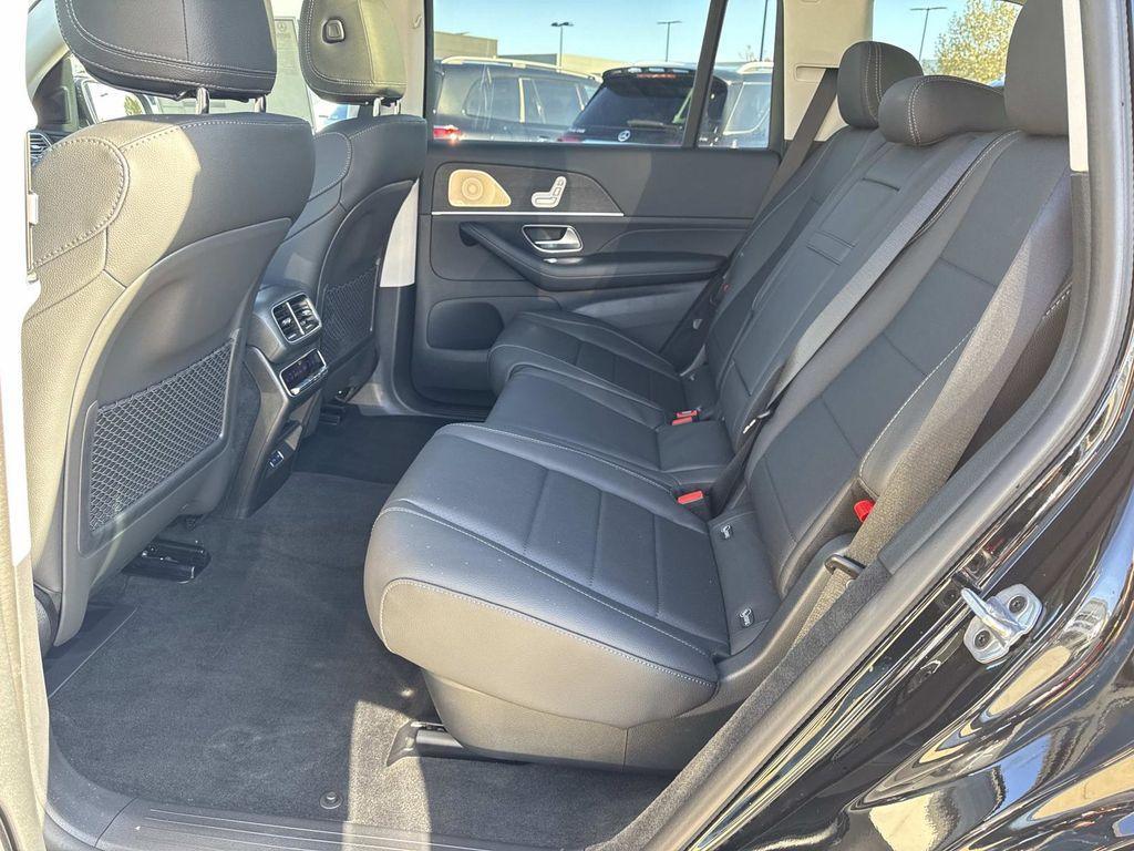 new 2026 Mercedes-Benz GLS 450 car, priced at $93,615
