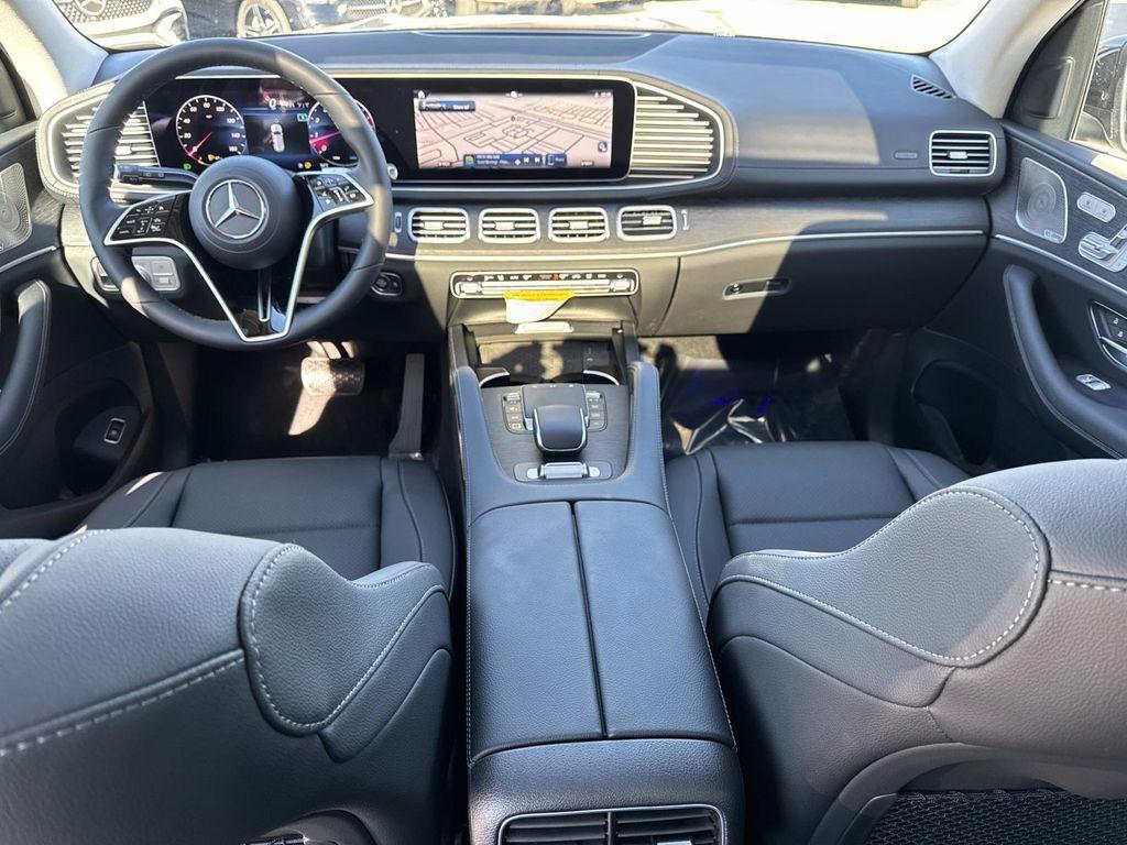 new 2026 Mercedes-Benz GLS 450 car, priced at $93,615