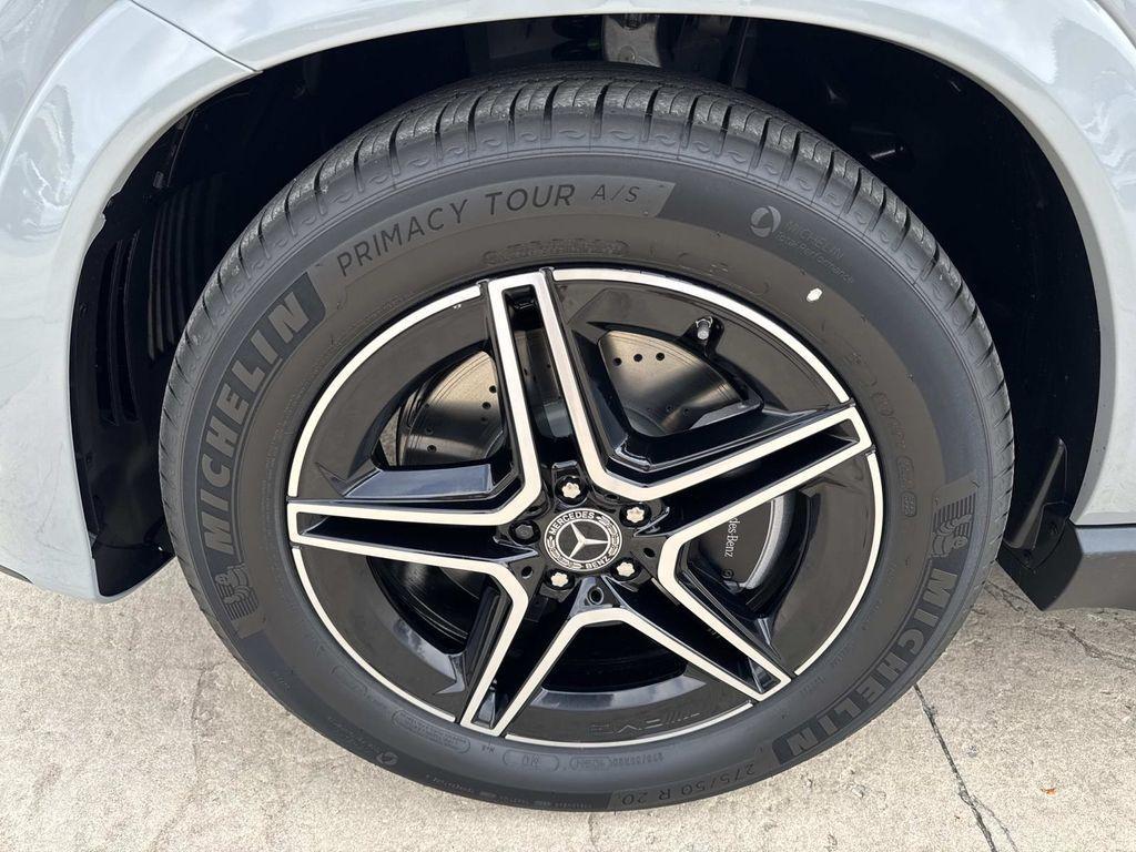 new 2026 Mercedes-Benz GLE 450 car, priced at $86,185