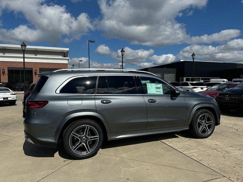 new 2024 Mercedes-Benz GLS 450 car