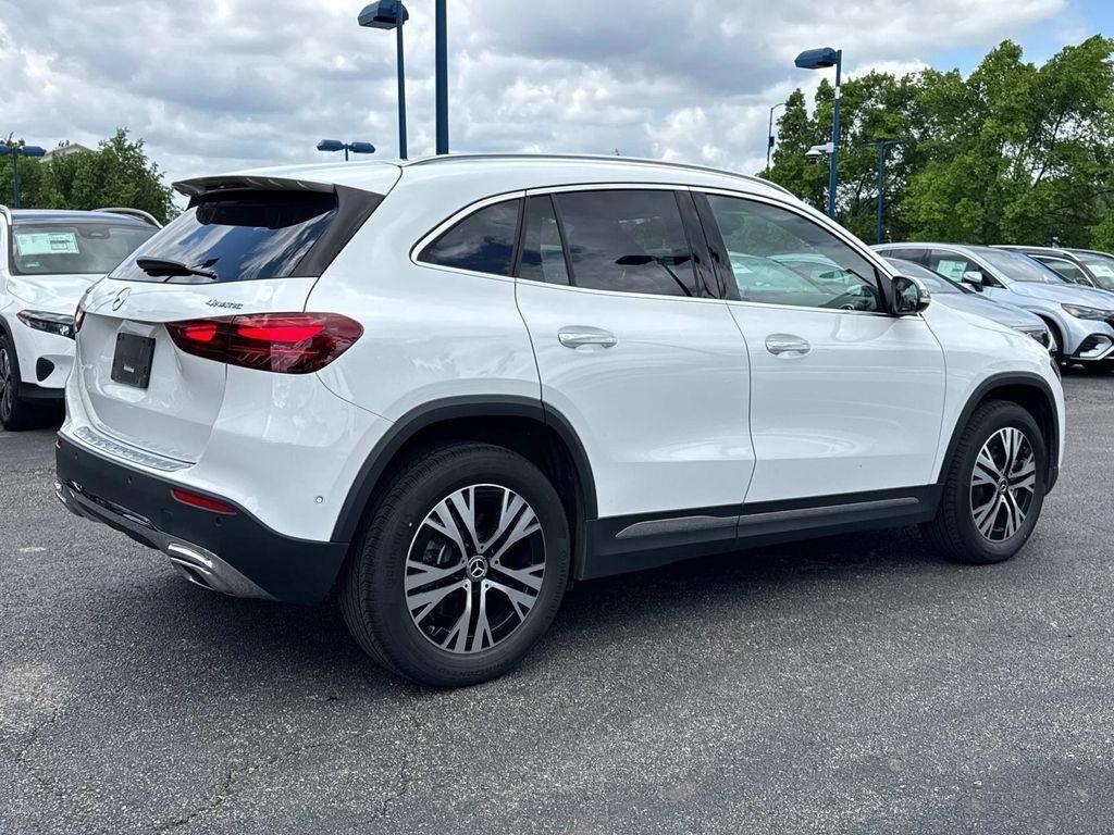 used 2025 Mercedes-Benz GLA 250 car, priced at $42,907