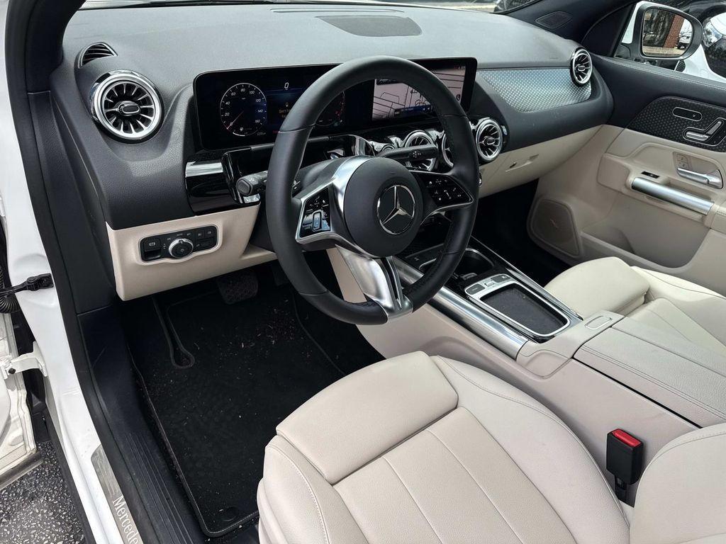 used 2025 Mercedes-Benz GLA 250 car, priced at $42,907