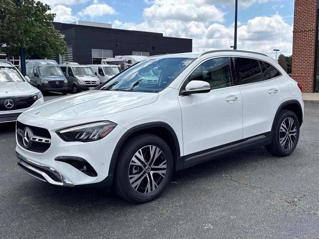 used 2025 Mercedes-Benz GLA 250 car, priced at $42,907