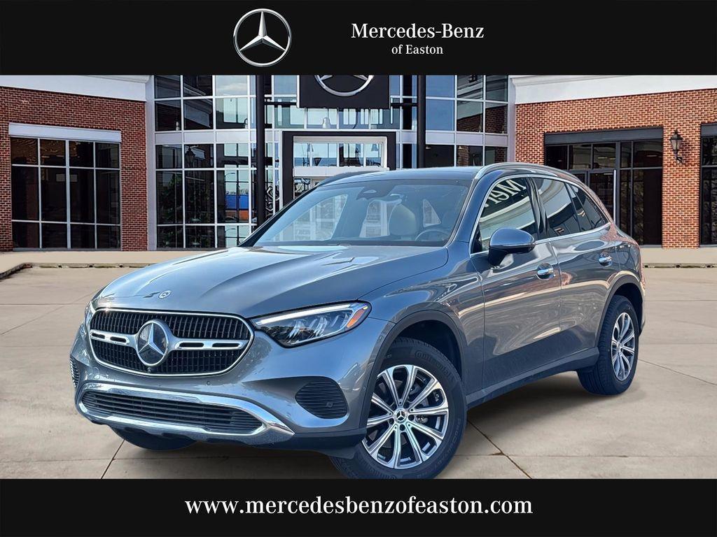 used 2023 Mercedes-Benz GLC 300 car, priced at $44,899