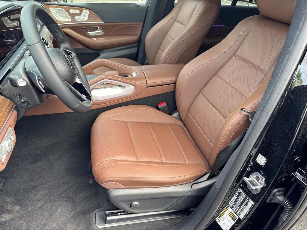 new 2025 Mercedes-Benz GLE 450e car, priced at $81,880