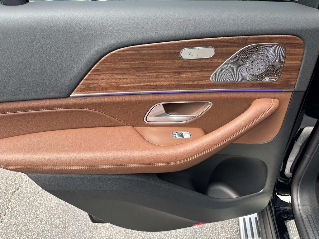 new 2025 Mercedes-Benz GLE 450e car, priced at $81,880