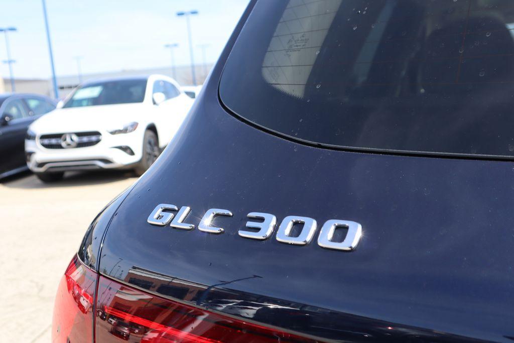 used 2022 Mercedes-Benz GLC 300 car, priced at $41,940
