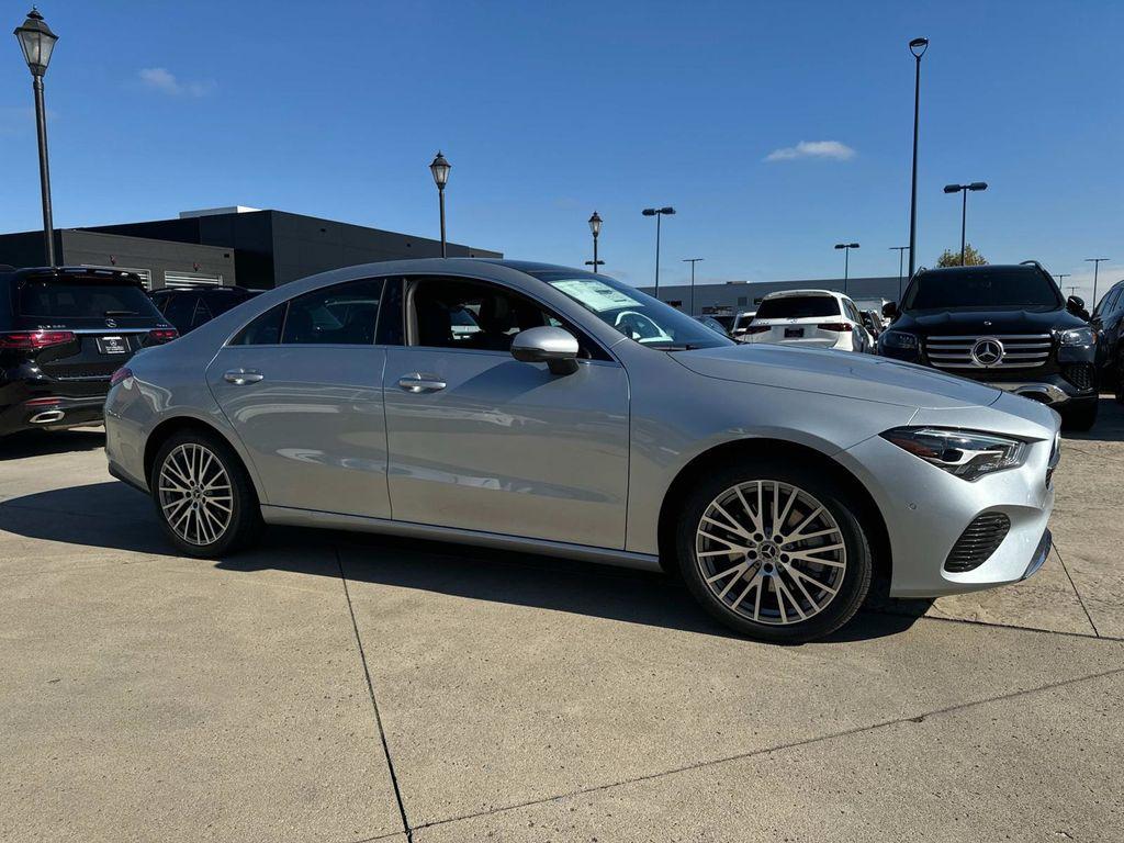 new 2025 Mercedes-Benz CLA 250 car