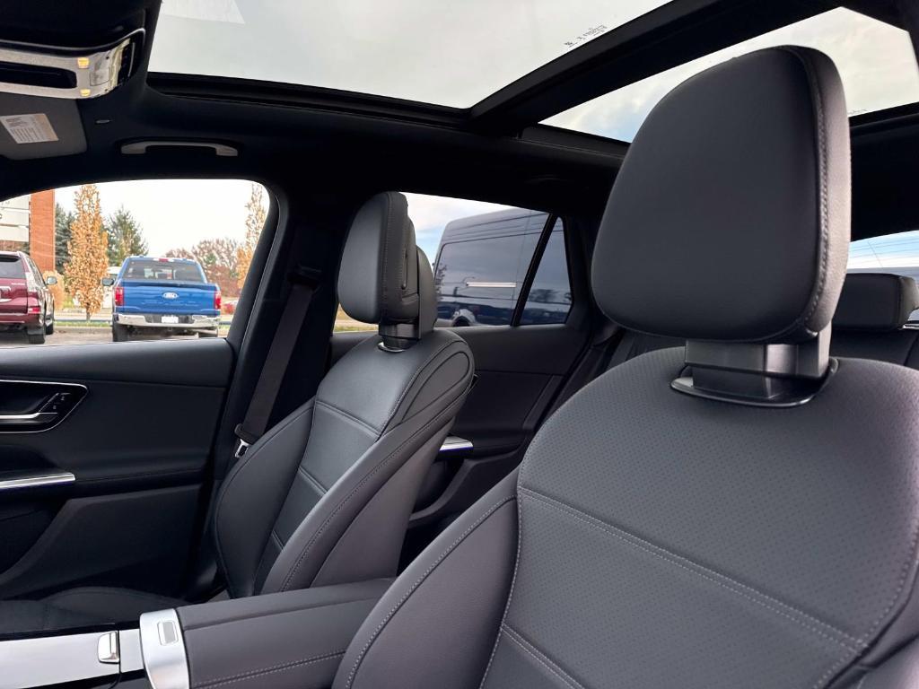 new 2026 Mercedes-Benz GLC 300 car, priced at $59,805