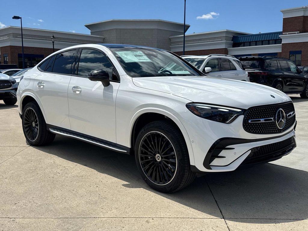 new 2025 Mercedes-Benz GLC 300 car, priced at $71,645