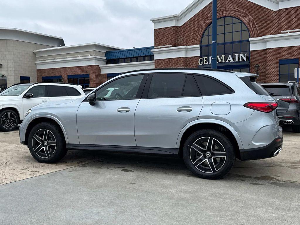 new 2025 Mercedes-Benz GLC 350e car, priced at $68,600