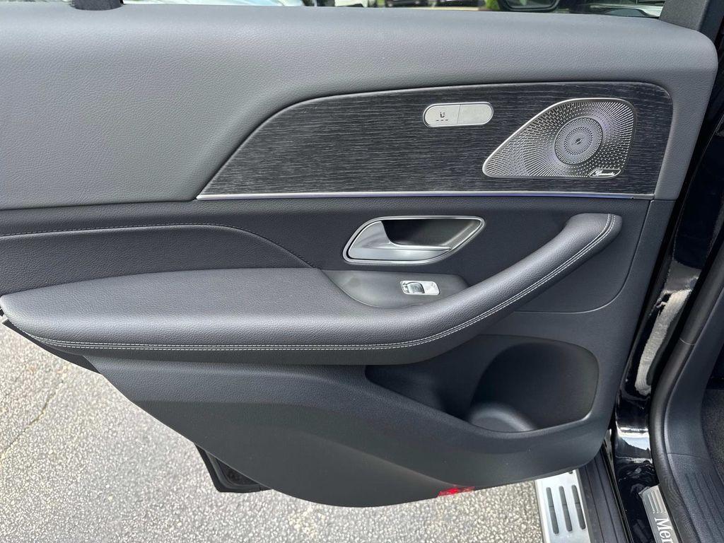new 2025 Mercedes-Benz GLE 450e car, priced at $86,260