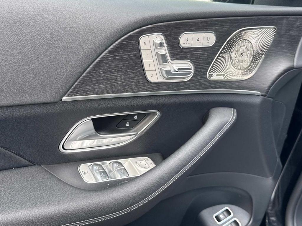 new 2025 Mercedes-Benz GLE 450e car, priced at $86,260