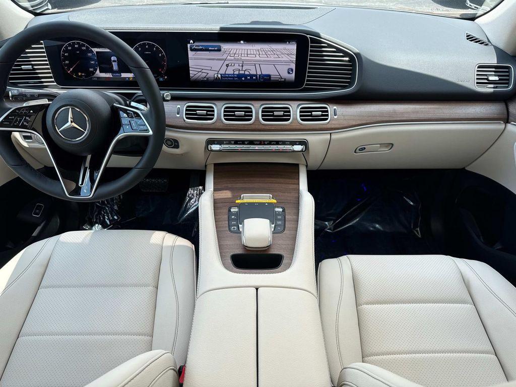 new 2025 Mercedes-Benz GLE 350 car, priced at $73,265