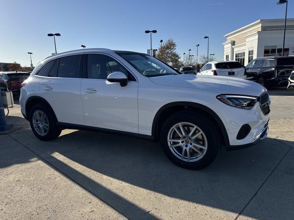 new 2026 Mercedes-Benz GLC 300 car, priced at $58,925