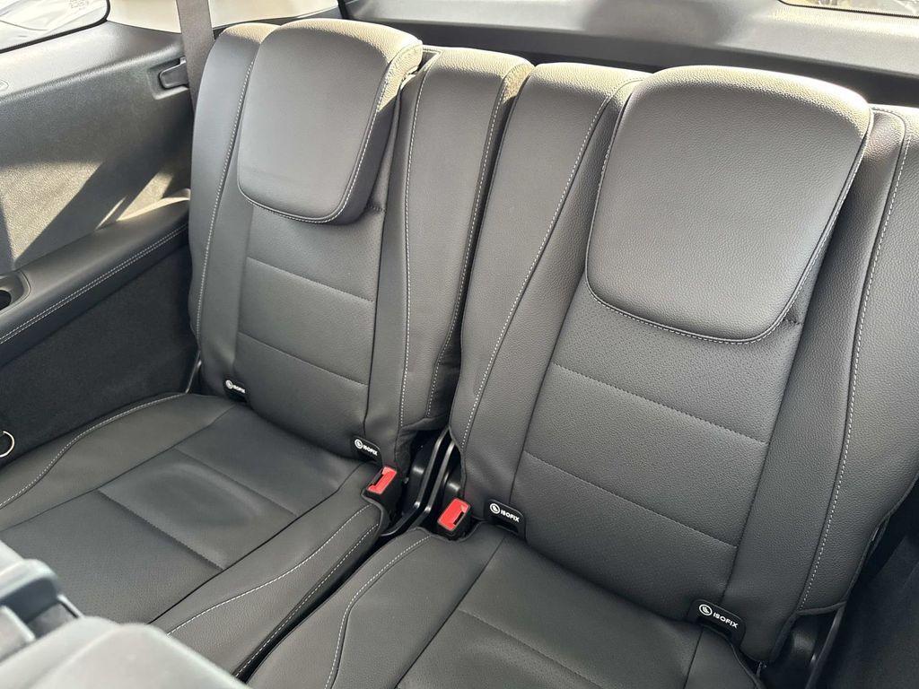 new 2026 Mercedes-Benz GLS 450 car, priced at $93,615