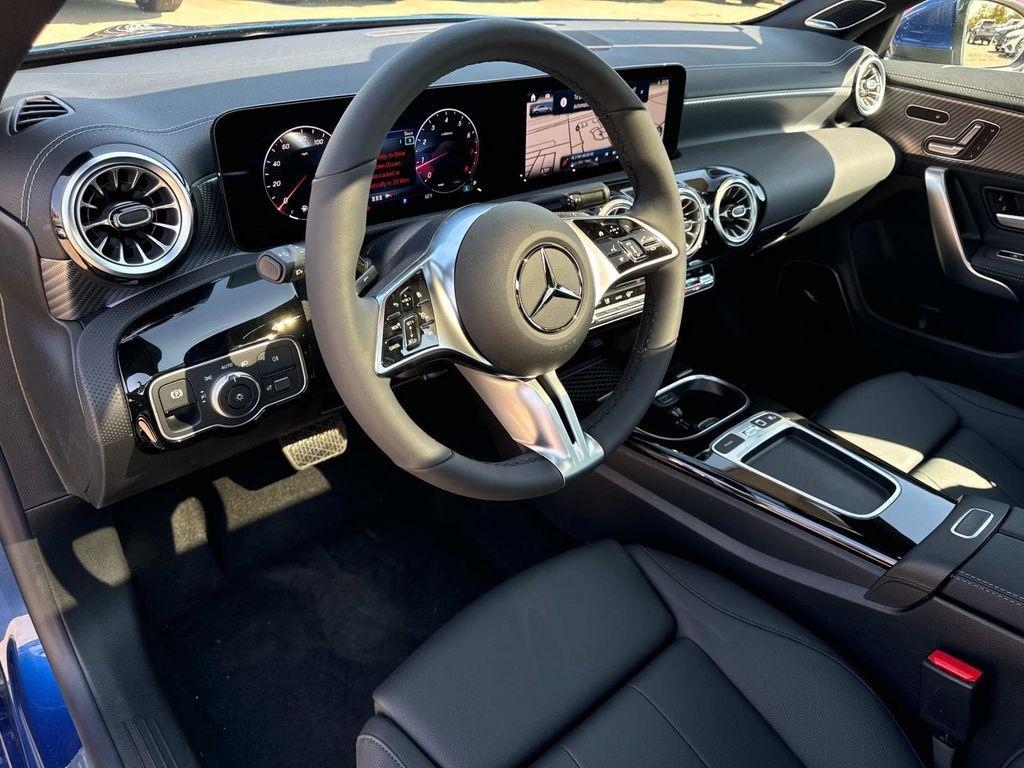 new 2025 Mercedes-Benz CLA 250 car