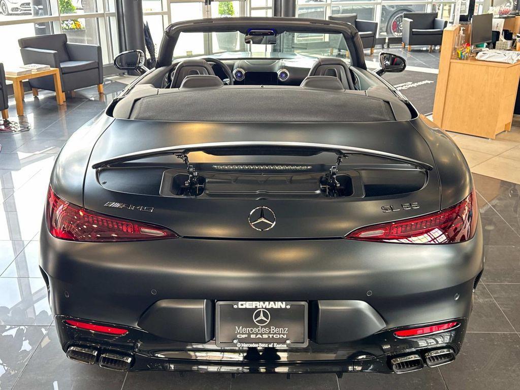new 2025 Mercedes-Benz AMG SL 55 car, priced at $174,650