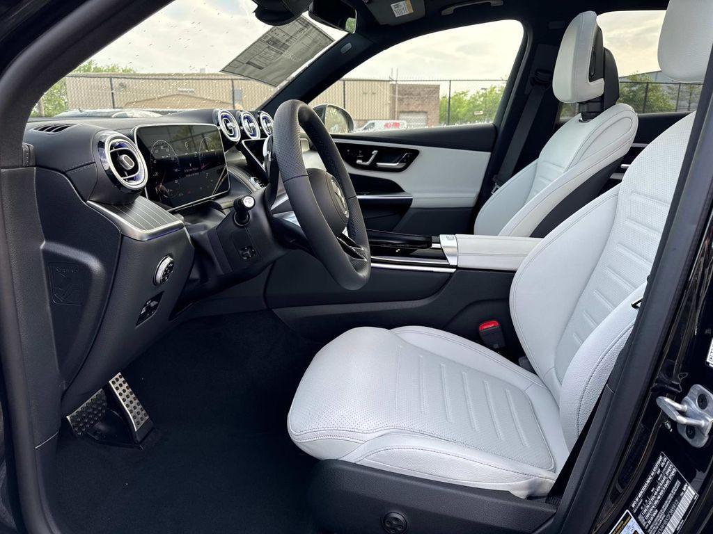new 2025 Mercedes-Benz GLC 300 car, priced at $63,785
