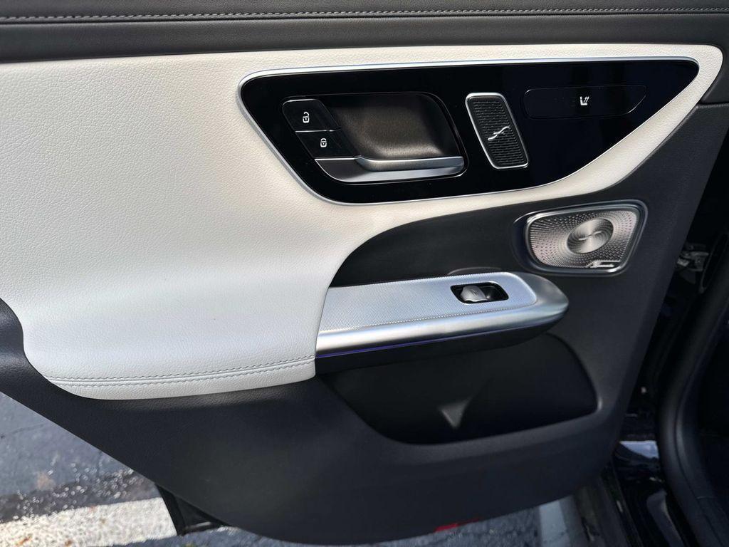 new 2025 Mercedes-Benz GLC 300 car, priced at $63,785