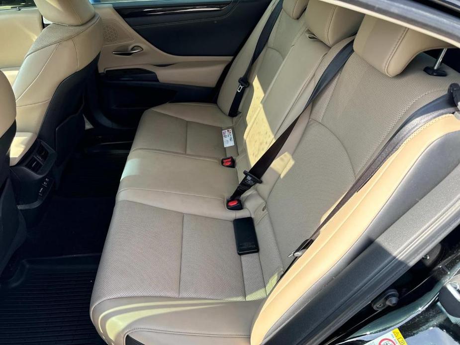 used 2019 Lexus ES 350 car, priced at $24,999