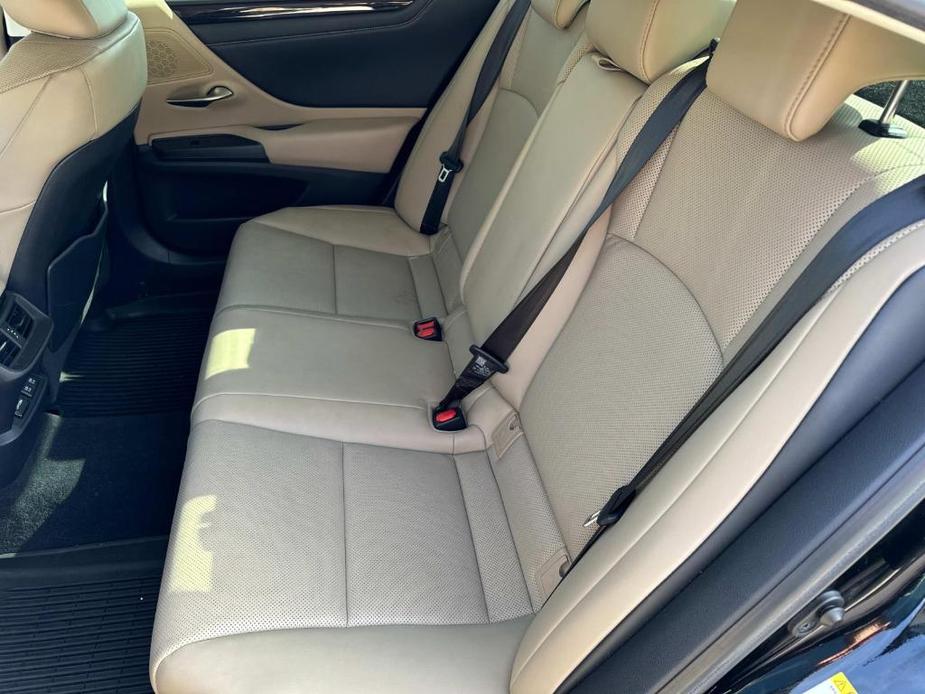 used 2019 Lexus ES 350 car, priced at $24,999