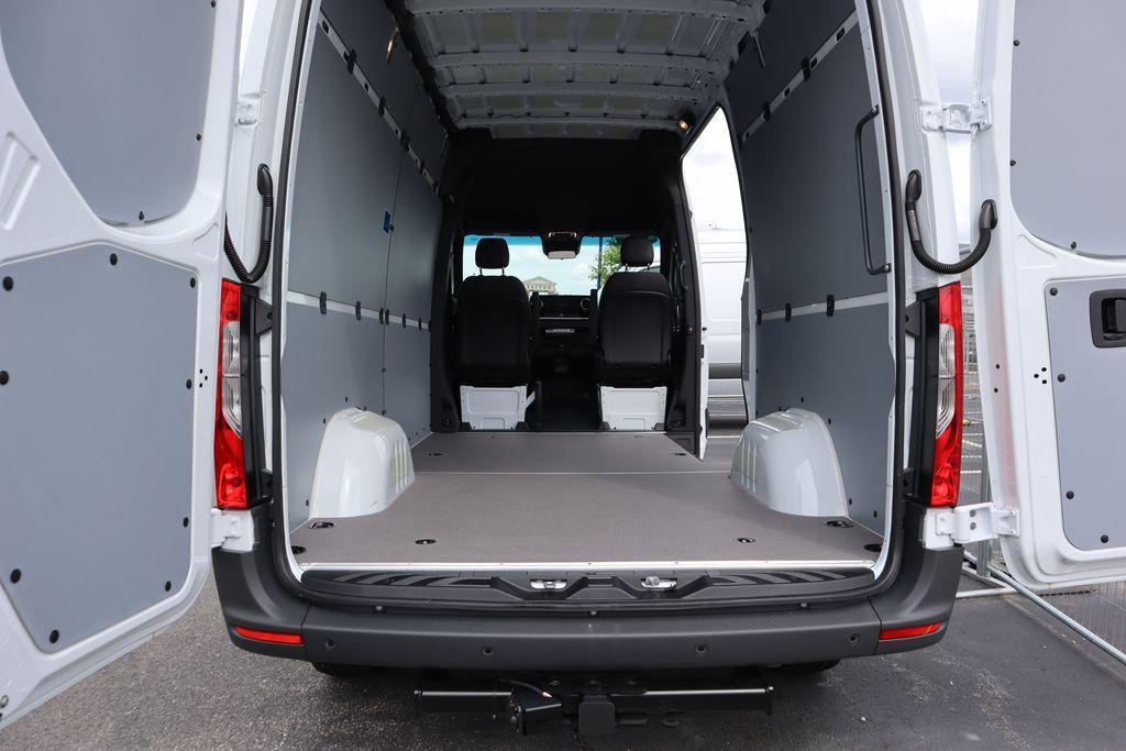 new 2024 Mercedes-Benz Sprinter 2500 car, priced at $68,182