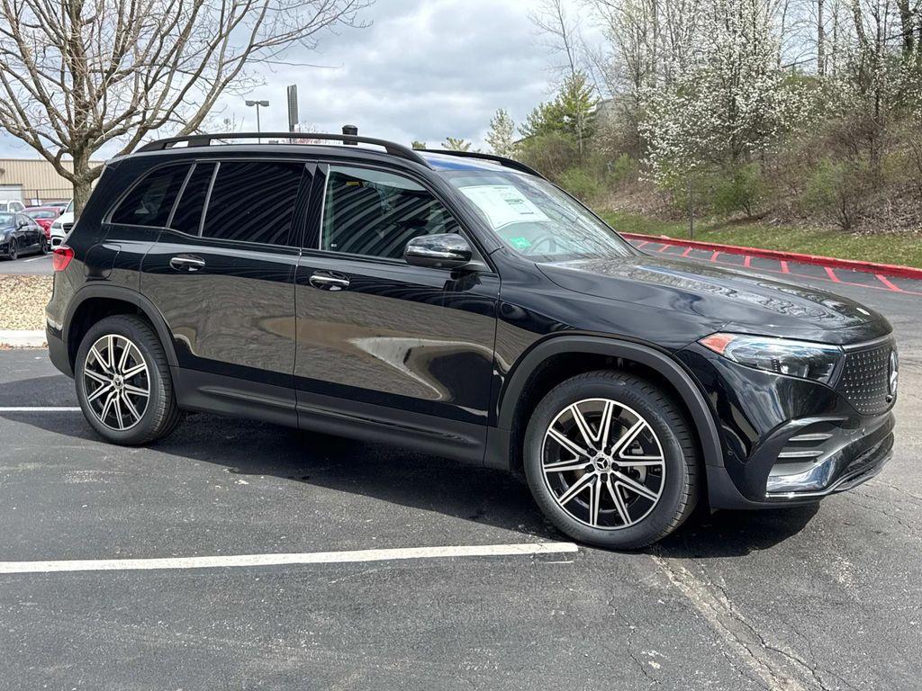 new 2025 Mercedes-Benz EQB 250 car, priced at $64,825