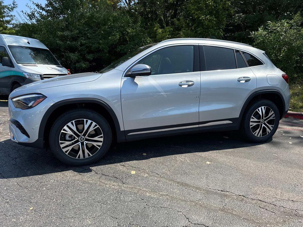 new 2026 Mercedes-Benz GLA 250 car, priced at $54,240