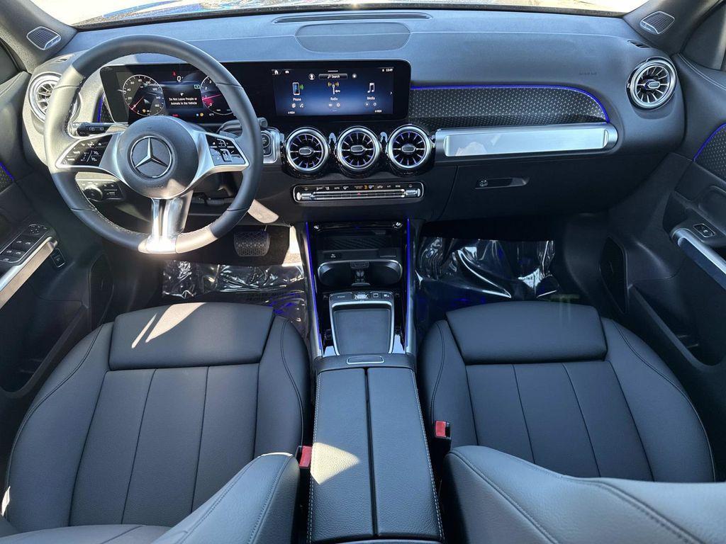 new 2026 Mercedes-Benz GLB 250 car, priced at $53,450
