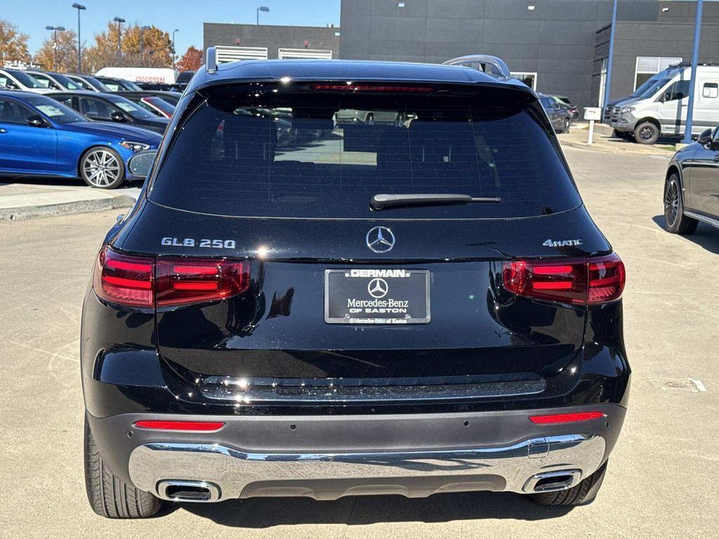new 2026 Mercedes-Benz GLB 250 car, priced at $53,450