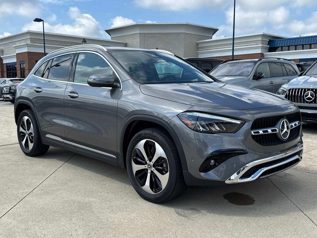 new 2026 Mercedes-Benz GLA 250 car, priced at $55,015