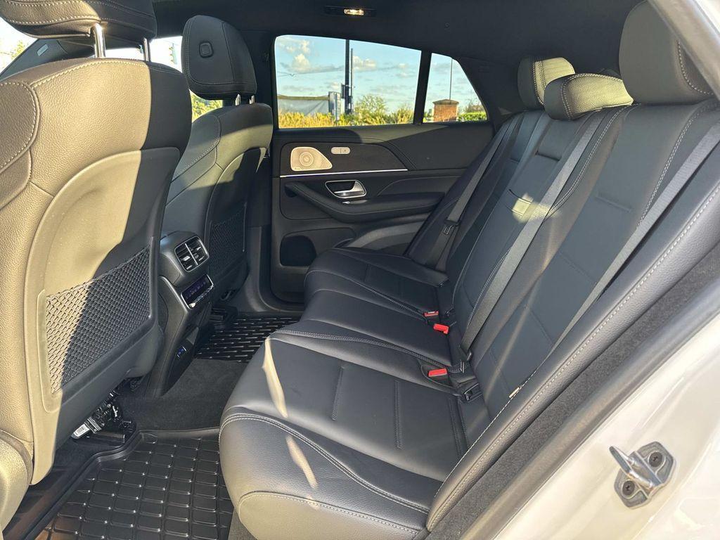 used 2025 Mercedes-Benz GLE 450 car, priced at $71,291