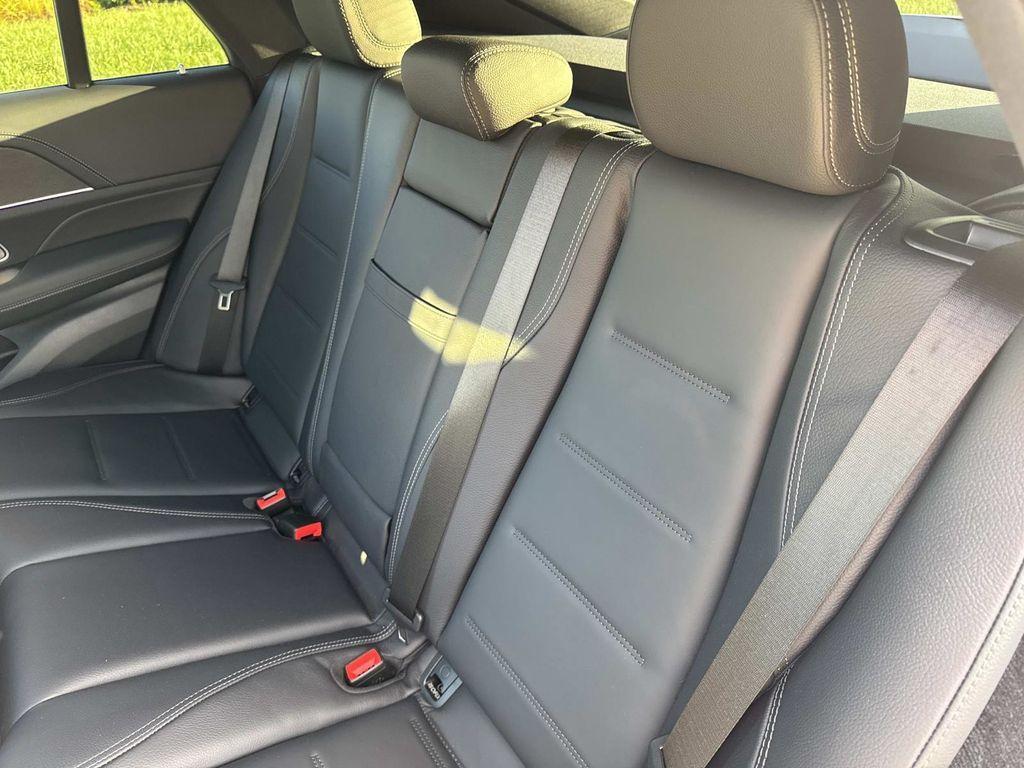 used 2025 Mercedes-Benz GLE 450 car, priced at $71,291
