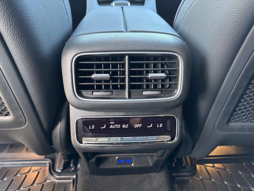 used 2025 Mercedes-Benz GLE 450 car, priced at $71,291