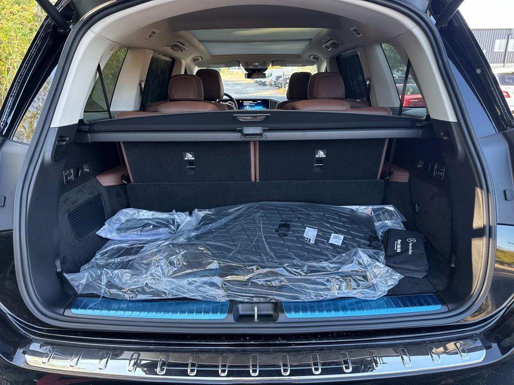 new 2026 Mercedes-Benz GLS 450 car, priced at $104,910