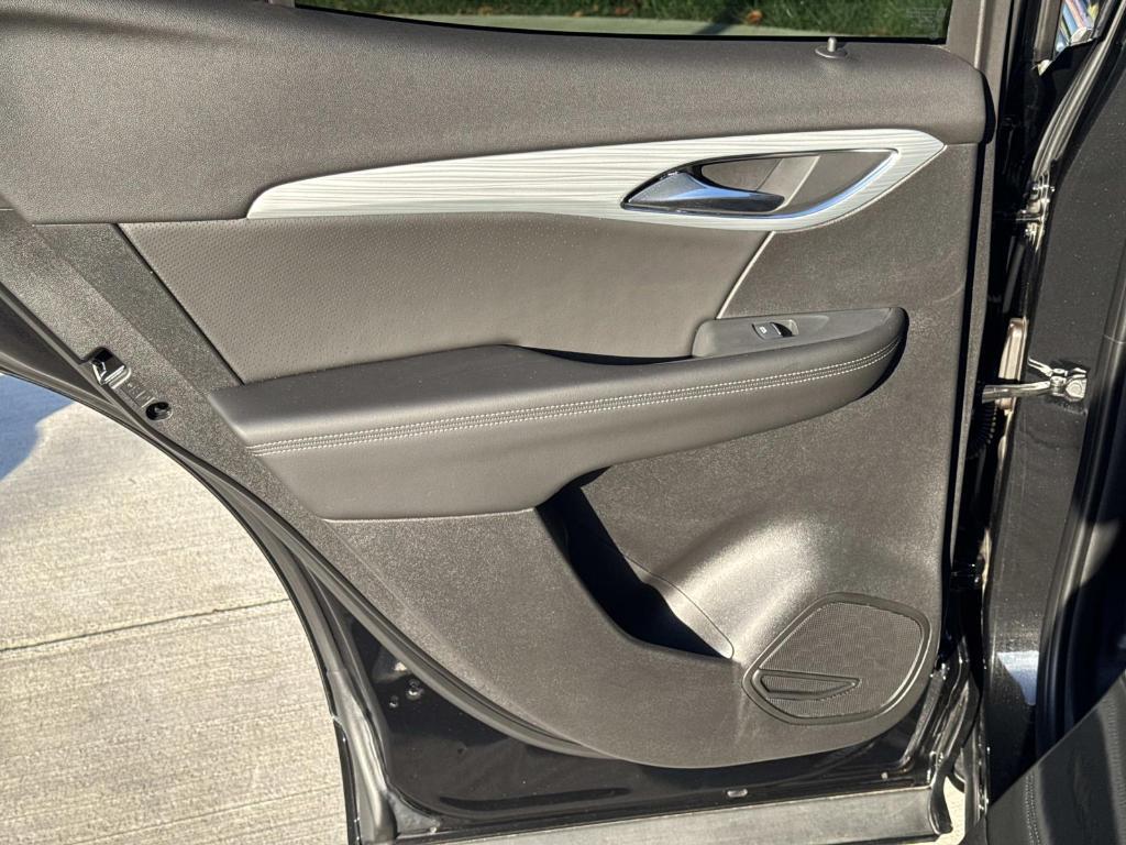 used 2024 Buick Envision car, priced at $35,692